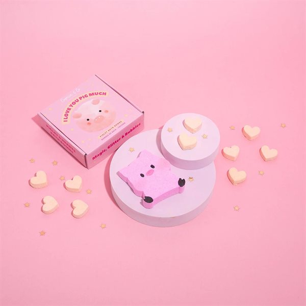 Mega Piglet + Mini Hearts Bath Bomb Set 