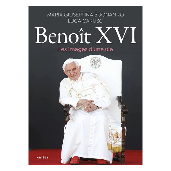Benoît XVI : les images d'une vie